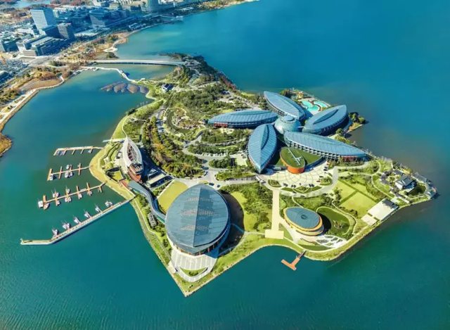 上海港匯洲際酒店 by IHG 2晚
